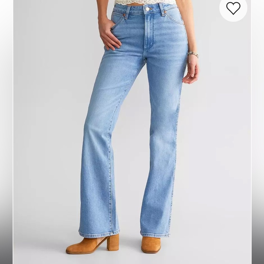 Wrangler Westward Boot Jean - Picture 2 of 9